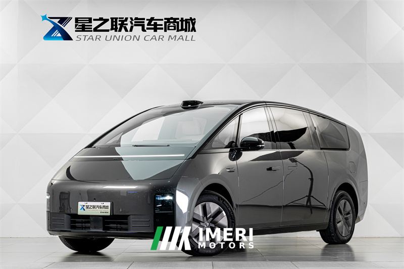 Li Auto MEGA 710km Ultra - ავტომობილი ჩინეთიდან