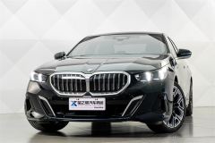 BMW 5 Series 530Li Luxury M Sport Package - photo 3