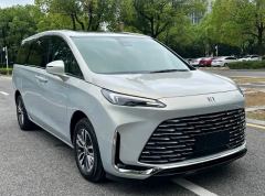 Buick GL8 Luxun 2.0T Smart Edition - ფოტო 3