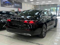 Mercedes-Benz E Class E-Class E 260 L - photo 15