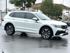 Volkswagen Tiguan L 330TSI 2WD R-Line Beyond Luxury Edition - фото 3