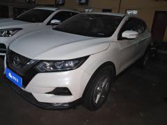 Nissan Qashqai 2.0L CVT Smart Edition - фото 1
