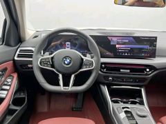 BMW 3 Series 325Li M Sport Package - ფოტო 11