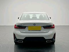 BMW 3 Series 325Li M Sport Package - ფოტო 19