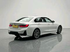 BMW 3 Series 325Li M Sport Package - ფოტო 20