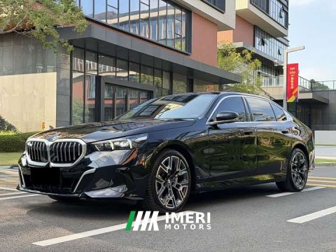 2026 BMW 5 Series 530Li Luxury M Sport Package - ავტომობილი ჩინეთიდან
