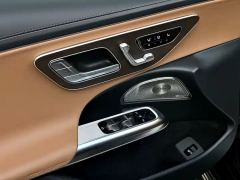 Mercedes-Benz E Class E-Class E 300 L Luxury - фото 11