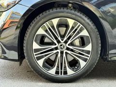Mercedes-Benz E Class E-Class E 300 L Luxury - фото 8