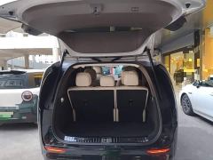 Li Auto Li Xiang MEGA Ultra - ფოტო 14