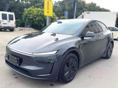 Tesla Model Y Rear-Wheel Drive - photo 1