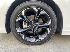 Honda Civic 240TURBO CVT Combustion Edition - photo 11