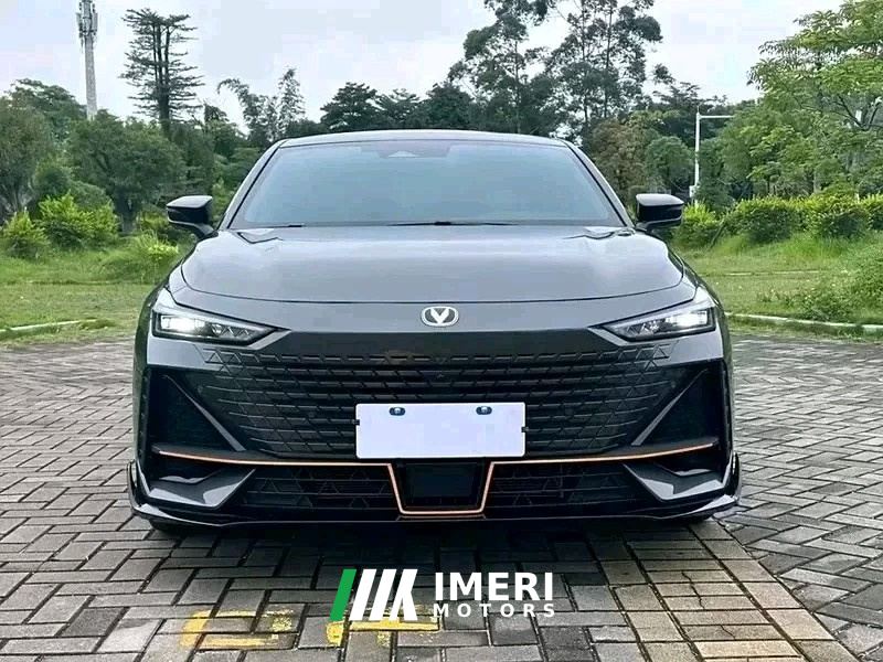 Changan UNI-V 1.5T Premium Edition - ავტომობილი ჩინეთიდან