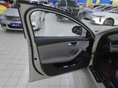 Roewe M7 DMH 1.5L 160km Enjoy Edition - ფოტო 12