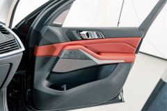 BMW X5 xDrive30Li Deluxe VersionM - ფოტო 16