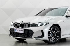 BMW 3 Series 320Li M Sport Package - фото 3