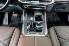 BMW X5 xDrive30Li Deluxe VersionM - ფოტო 15