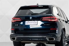 BMW X5 xDrive30Li Deluxe VersionM - ფოტო 7