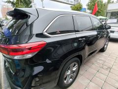 Toyota Highlander 2.0T AWDPremium Edition 7 - ფოტო 8