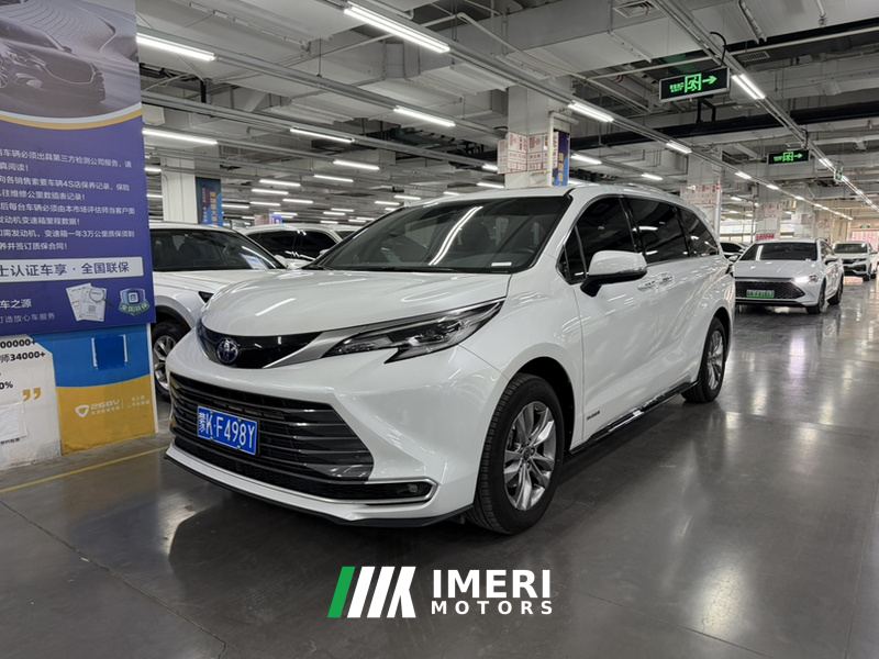 Toyota Sienna Dual-Engine 2.5L Supreme Edition - ავტომობილი ჩინეთიდან