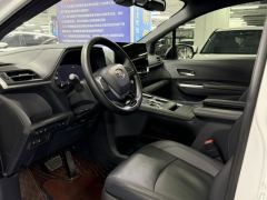 Toyota Sienna Dual-Engine 2.5L Supreme Edition - ფოტო 4