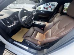 Volvo S60 B4 Intelligent Remote Luxury Edition - ფოტო 4