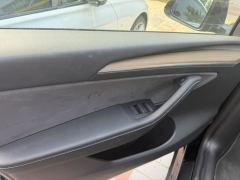 Tesla Model Y Standard endurance rear-wheel drive - ფოტო 4