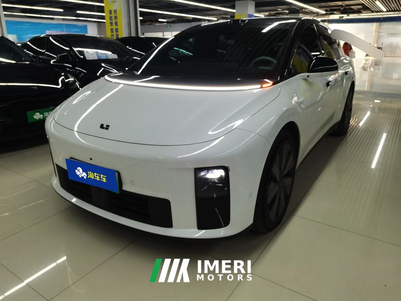 Li Auto i6 AWD Edition - автомобиль из Китая