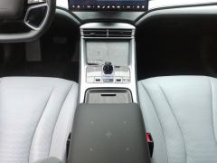 BYD Seal DM-i Honor Edition 1.5L 121km Luxury Edition - photo 19