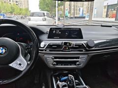 BMW 7 Series 730Li M Sport Package - ფოტო 17