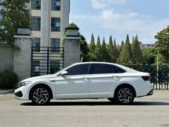 Volkswagen Jetta 300TSI Edition - photo 11