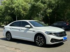 Volkswagen Jetta 300TSI Edition - photo 3