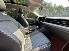 Volkswagen Jetta 300TSI Edition - photo 8