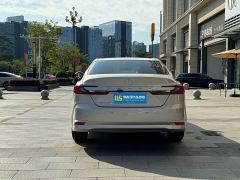 Toyota Camry 2.0E Elite Edition - photo 5