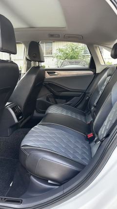 Volkswagen Jetta 300TSI Edition - ფოტო 8