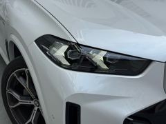 BMW X5 xDrive30Li Deluxe VersionM - ფოტო 4