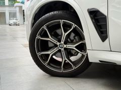 BMW X5 xDrive30Li Deluxe VersionM - ფოტო 5