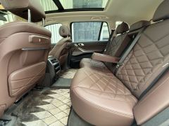 BMW X5 xDrive30Li Deluxe VersionM - ფოტო 9