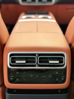 Li Auto L7 Max - ფოტო 17