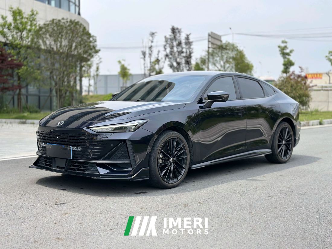 Changan UNI-V 1.5T Sport Edition - автомобиль из Китая