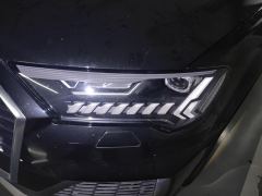 Audi Q7 55 TFSI quattro S line Sport - photo 4