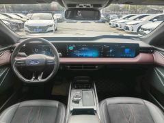 Ford Mondeo EcoBoost 245 Flagship Edition - photo 8
