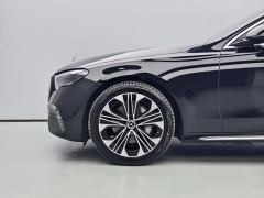 Mercedes-Benz E Class E-Class E 300 L Luxury - photo 4