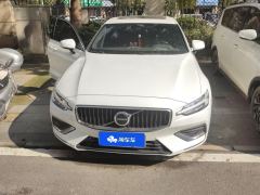 Volvo S60 B4 Smart Luxury Edition - ფოტო 3