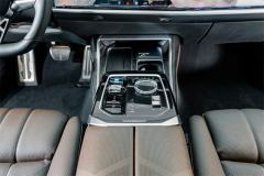 BMW i7 xDrive60L M Sport Package - фото 15