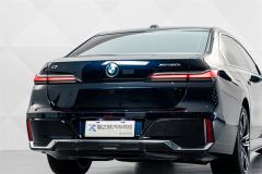 BMW i7 xDrive60L M Sport Package - фото 7