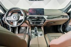 BMW 5 Series Facelift 525Li M Sport Package - ფოტო 12