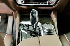 BMW 5 Series Facelift 525Li M Sport Package - ფოტო 14