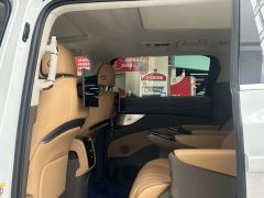 Denza D9 DM-i 970 4WD Flagship Edition - ფოტო 5