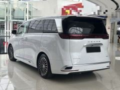 Denza D9 DM-i 970 4WD Flagship Edition - ფოტო 9