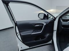Toyota RAV4 Rongfang RAV4 2.0L CVT2WD Edition - ფოტო 12